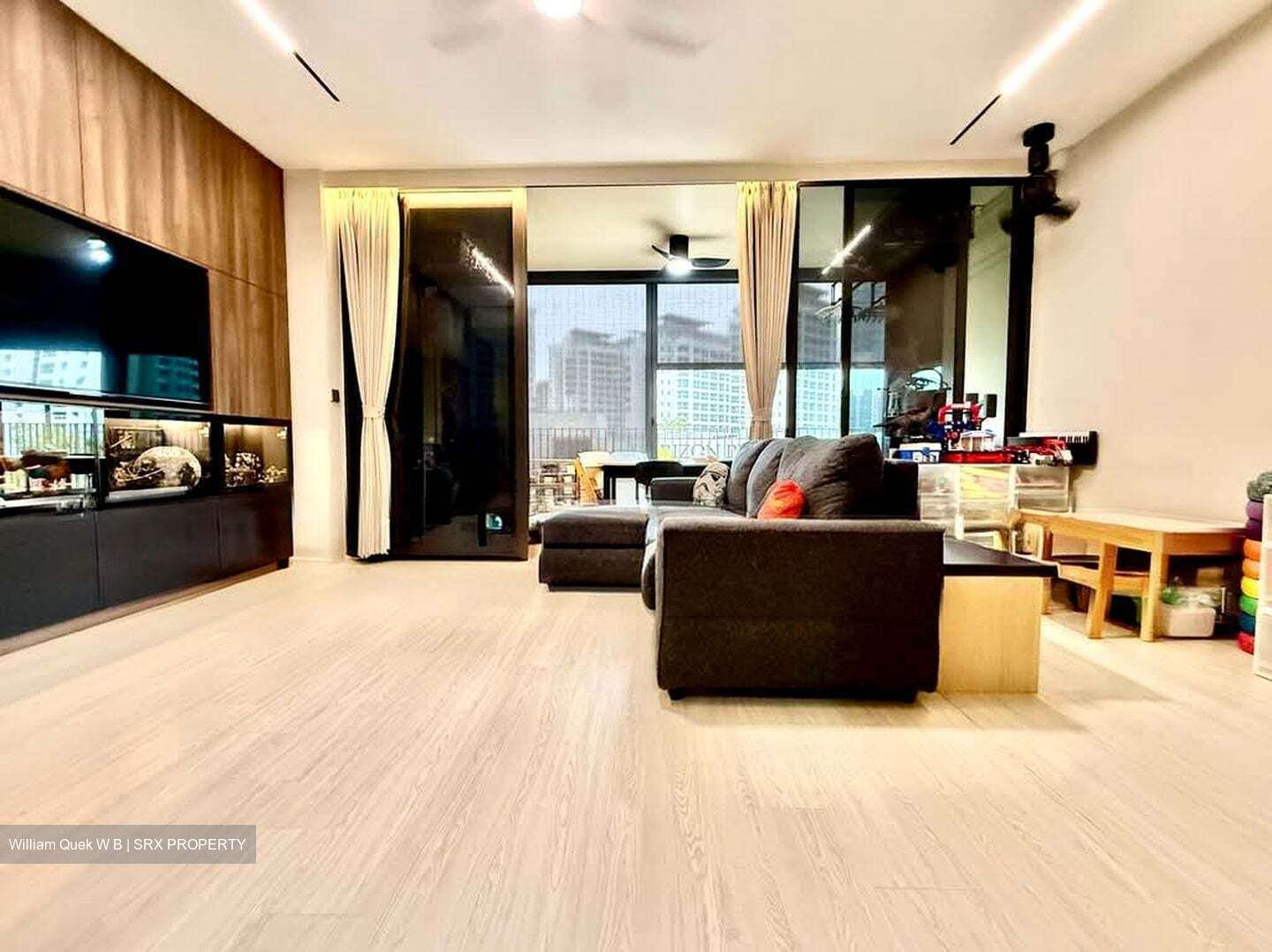 The Amore (D19), Condominium #587557371